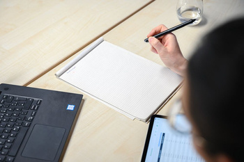 Wskaźnik laserowy ANSMANN 4w1 czarny