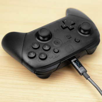 Kabel USB-C/USB-C ANSMANN 140W 1.2m czarny LED