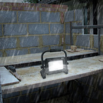 Reflektor LED ANSMANN FL30W czarny