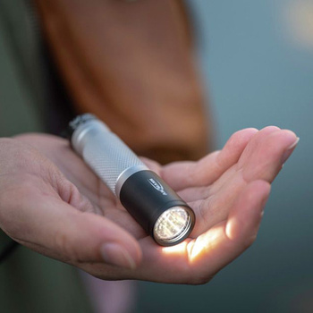 Latarka LED ANSMANN 50B czarna